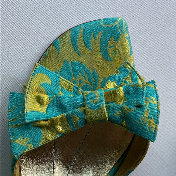 Kate Spade Bow Heel Green Blue Brocade Sandals - Picture 14 of 16